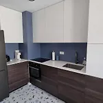 Delta House - Beta زادار
